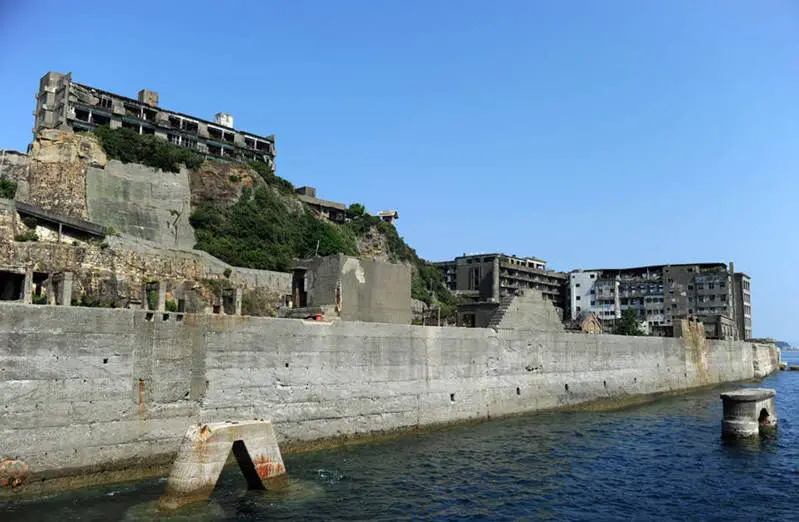 Hashima Adası: Karanlık Sırlarla Dolu Terk Edilmiş Bir Ada