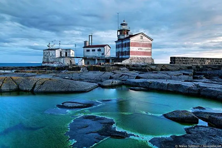 Märket Adasındaki Deniz Feneri İsveç Finlandiya Sınırını Yeniden Çizdirdi!